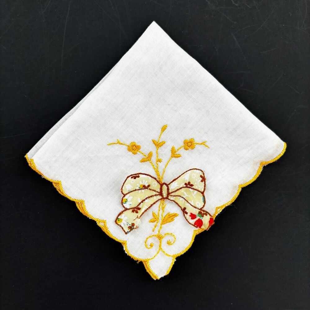 Heirloom 3D Bridesmaid Handkerchief Wedding Cottage Vintage Feminine Dainty